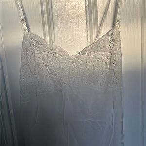 Elegant White Lace-Trimmed Slip Chemise with Adjustable Straps